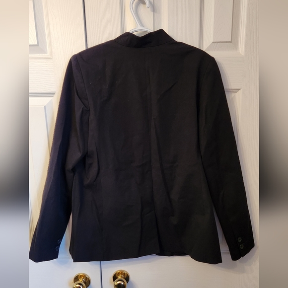 (LT) Notched-Collar Pixie Blazer for Women Old Navy - Picture 6 of 10